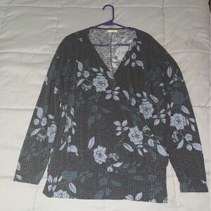 Maurices Floral Long Sleeve Top Gray Blue Print Women’s Size XL